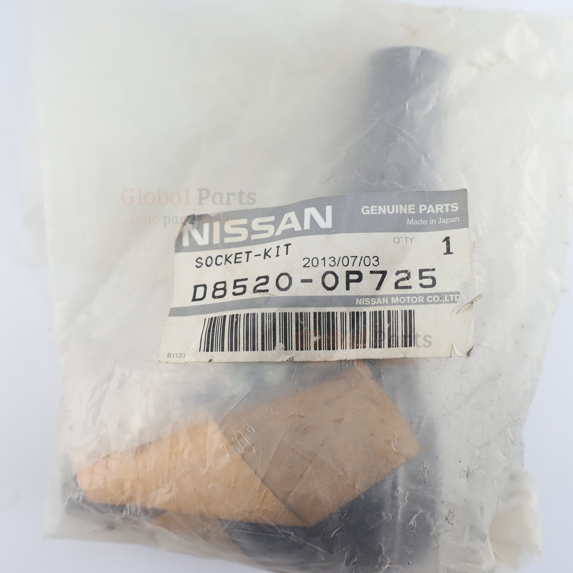 Genuine Nissan OEM Socket Kit - D8520-0P725
