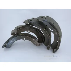 Genuine Hino OEM Brake Shoe Kit - 04495-37040