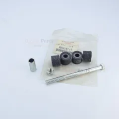 Genuine Mitsubishi OEM Front Stabilizer Link - MR954887